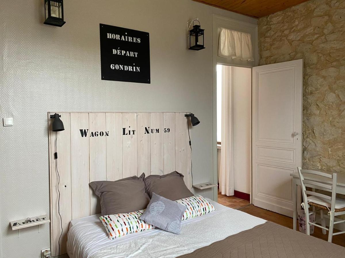 La Gare Bed & Breakfast Gondrin Exterior photo